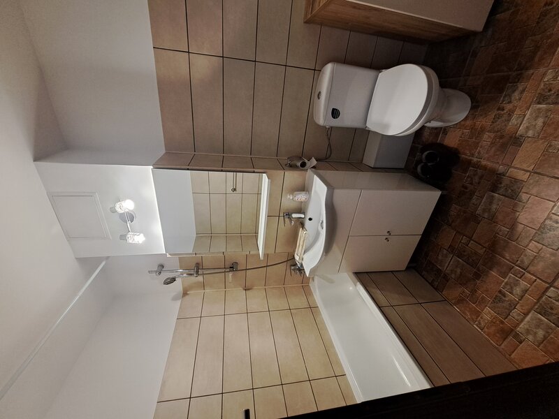 Lacul Tei, aproape Parcul Circului